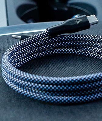 Kat-Handy_Ladekabel-335x400